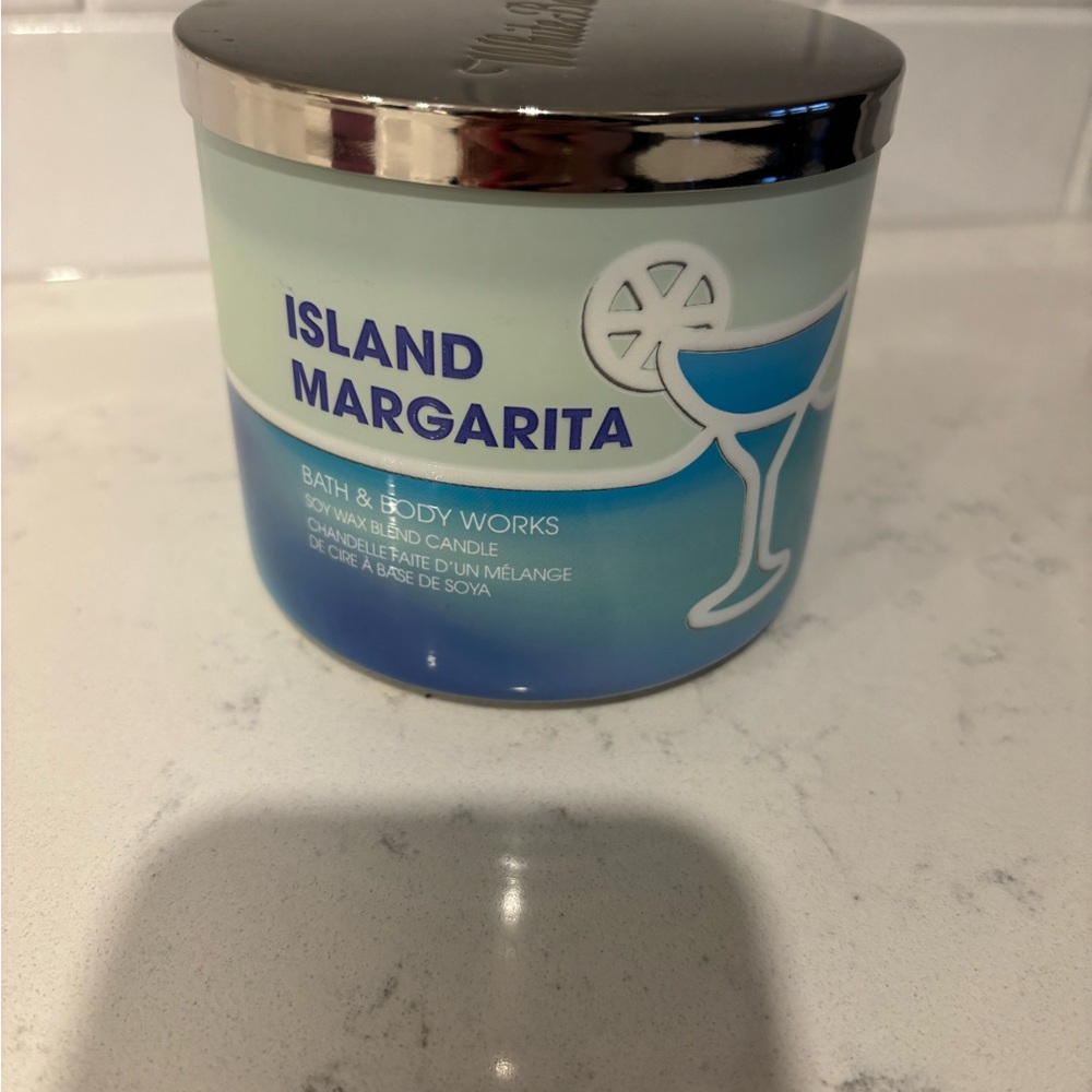 Bath & Body Works Blue and Silver Candle Holder Accents